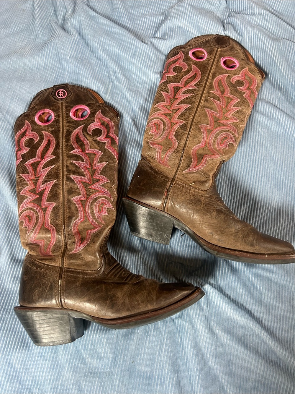 Tony Lama pink Brown Leather Cowboy Boots with Pink Embroidery